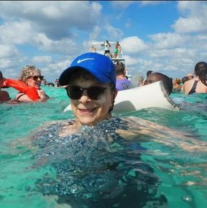 Meet your Posher, Deborah